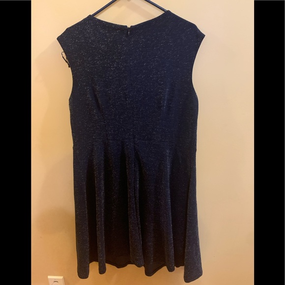 🍉 Cleo petite dress NWT, size 16, plus size, navy sparkles, jewelled neckline - Picture 7 of 7